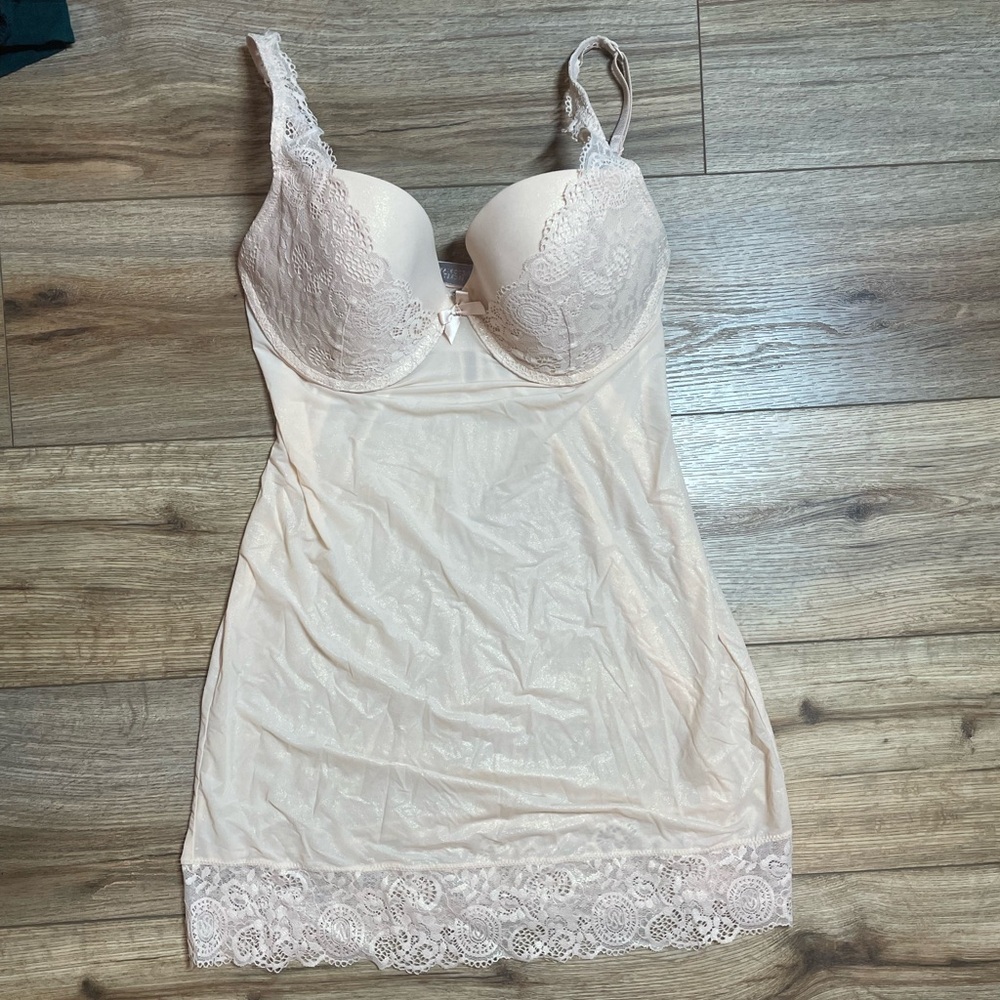 Victoria's Secret Pale Pink Lace Chemise Slip